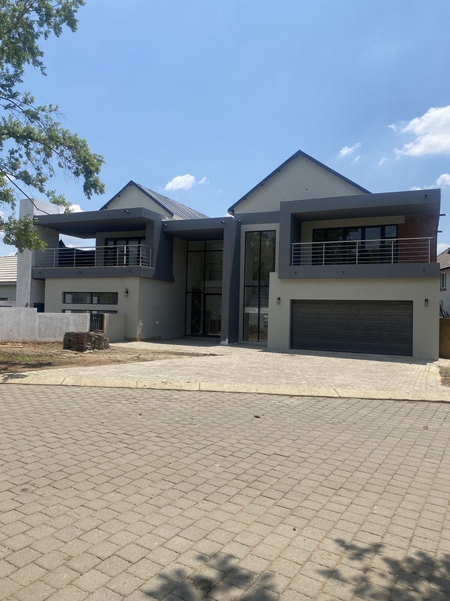 4 Bedroom Property for Sale in Landsmeer Residential Estate North West